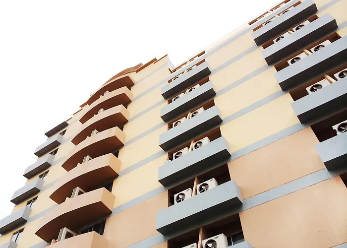 Grand Living Place Hotel